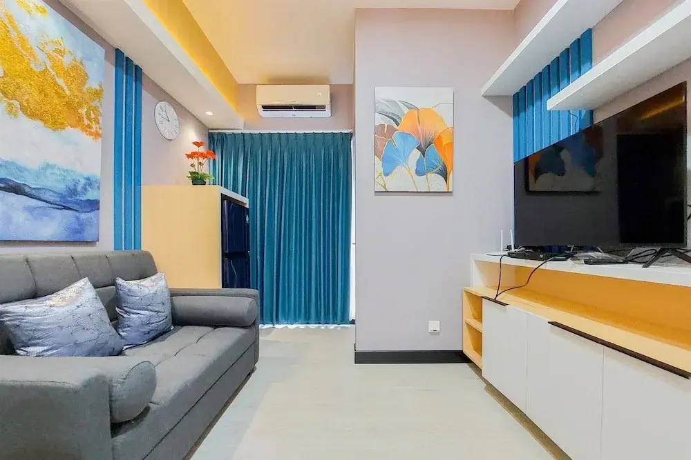 Legok: Scenic And Comfortable 2Br Apartment M-Town Residence