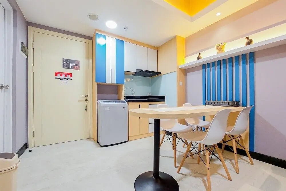 Legok: Scenic And Comfortable 2Br Apartment M-Town Residence