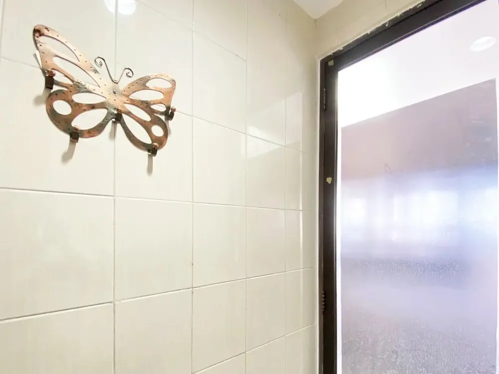 Бандунг: Cozy Living Studio Apartment At Mekarwangi Square Cibaduyut