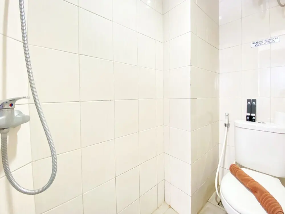 Бандунг: Cozy Living Studio Apartment At Mekarwangi Square Cibaduyut