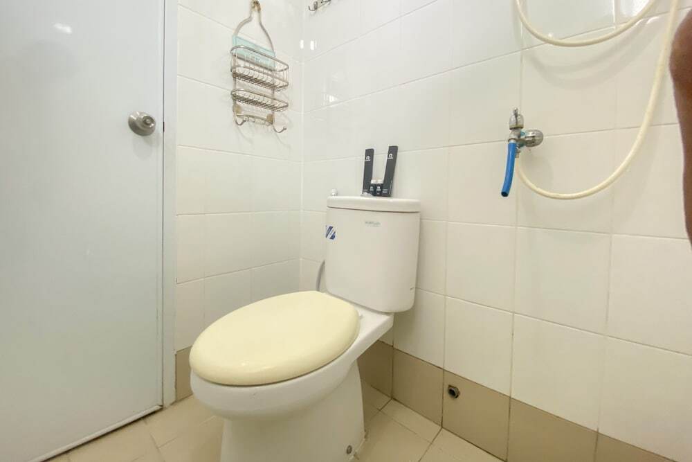 Джакарта: Comfortable And Strategic 2Br At Bassura City Apartment