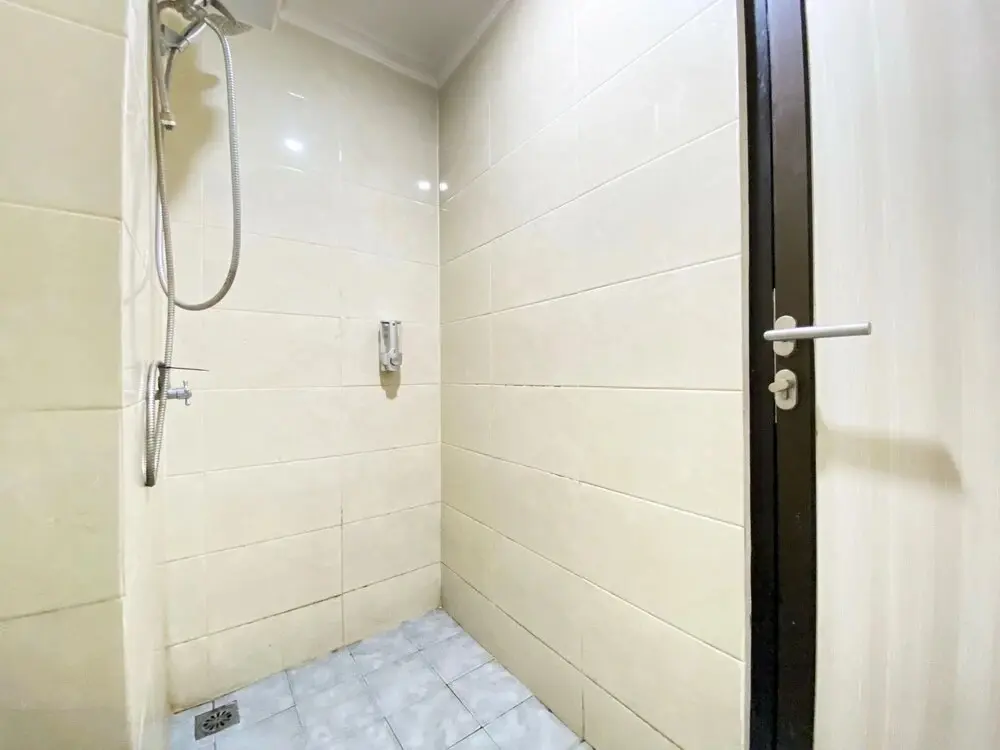 Бандунг: Cozy Studio At Grand Asia Afrika Apartment