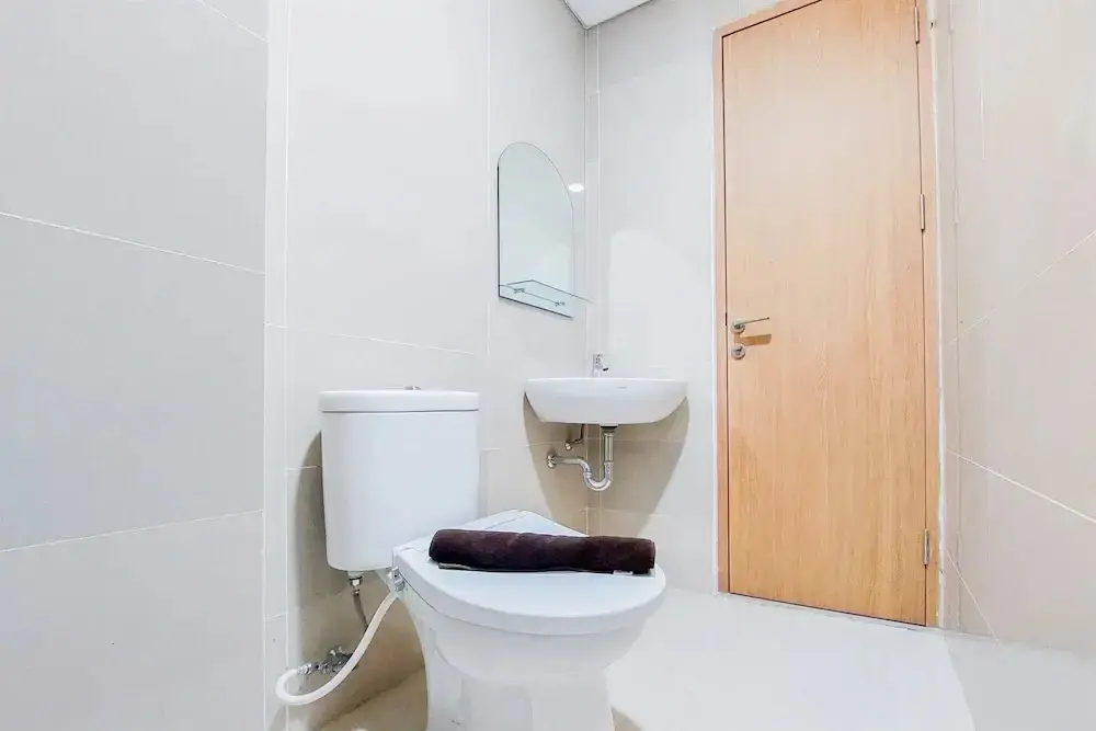 Legok: Simply Look And Warm Studio Apartment At B Residence