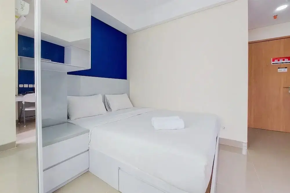 Legok: Simply Look And Warm Studio Apartment At B Residence