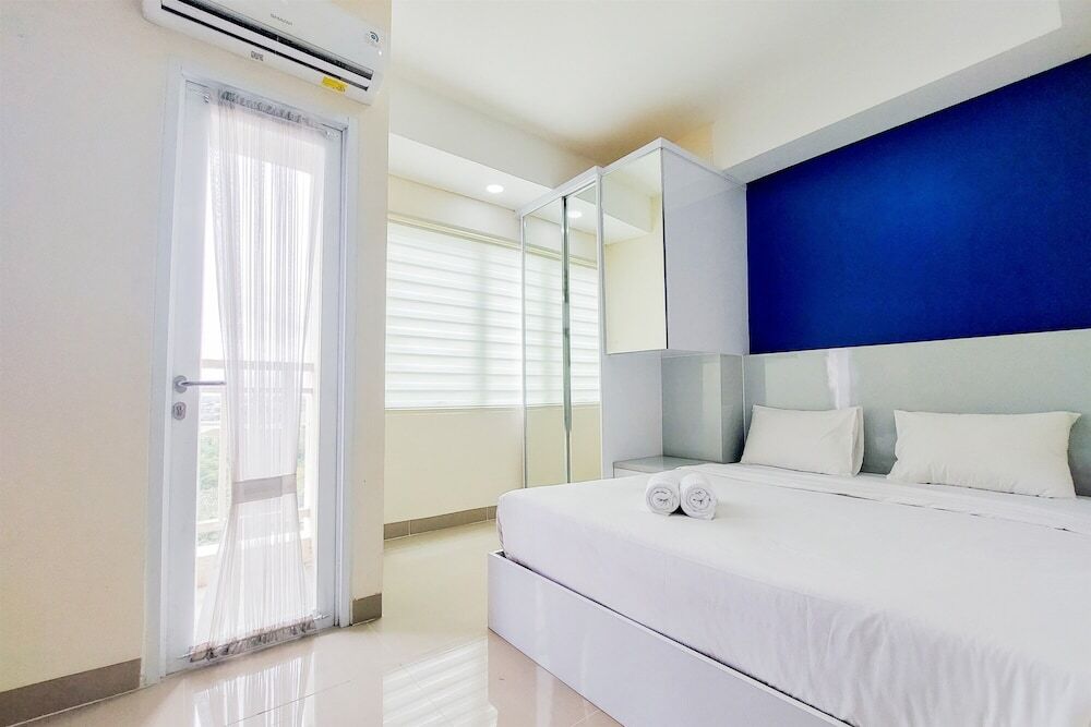 Legok: Simply Look And Warm Studio Apartment At B Residence