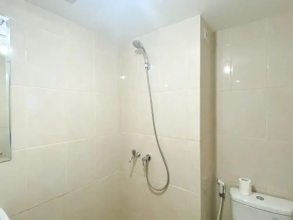 Бекаси: Restful Studio At Springlake Summarecon Apartment Near Mall