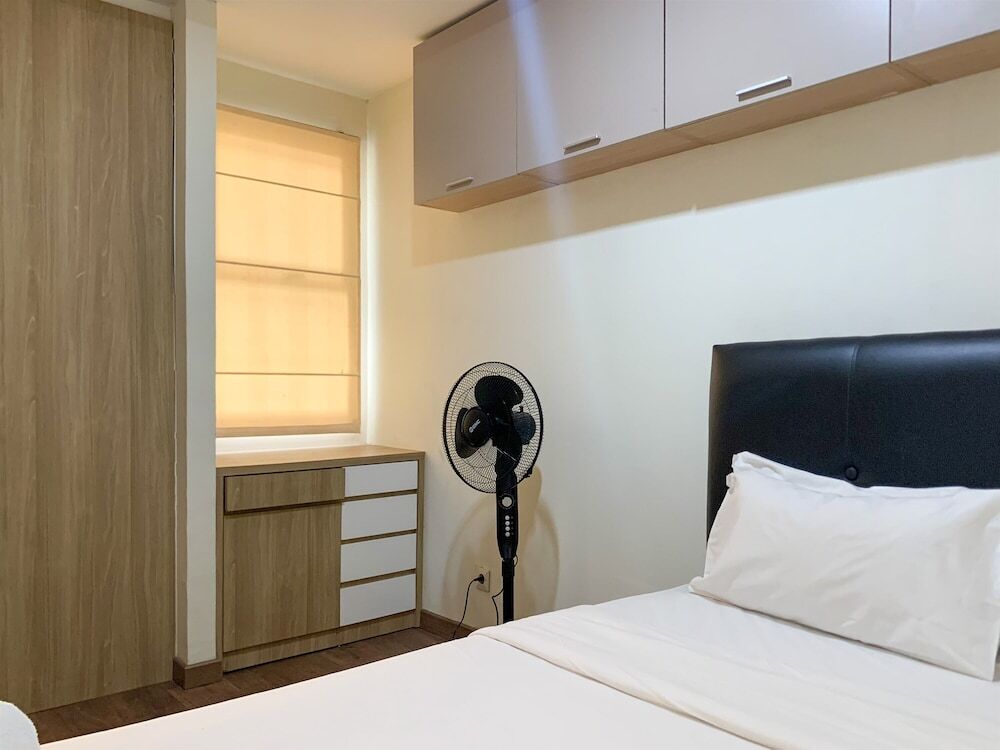 Джакарта: Warm And Homey 1Br At Belmont Residence Puri Apartment