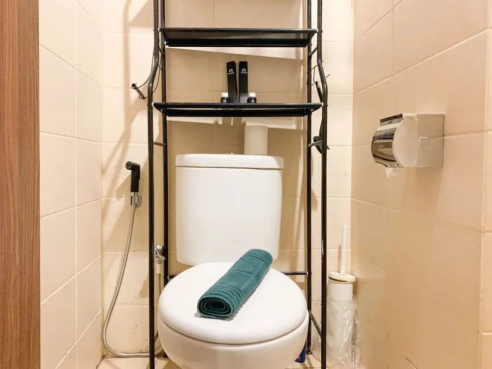Джакарта: Warm And Homey 1Br At Belmont Residence Puri Apartment