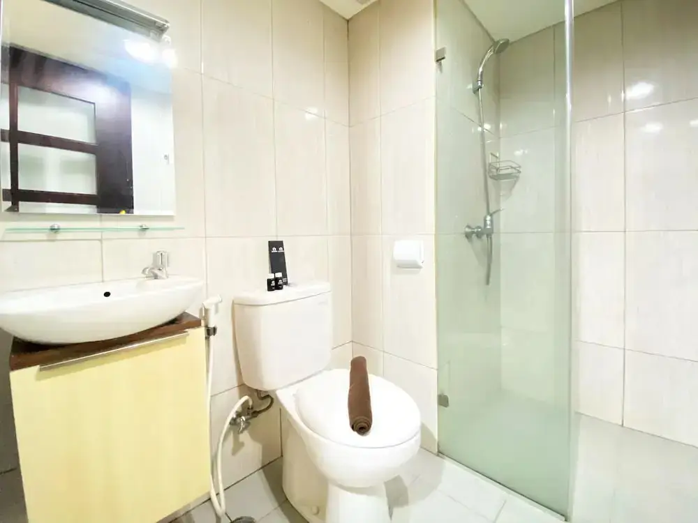 Бандунг: Best Location Studio At Tamansari La Grande Apartment