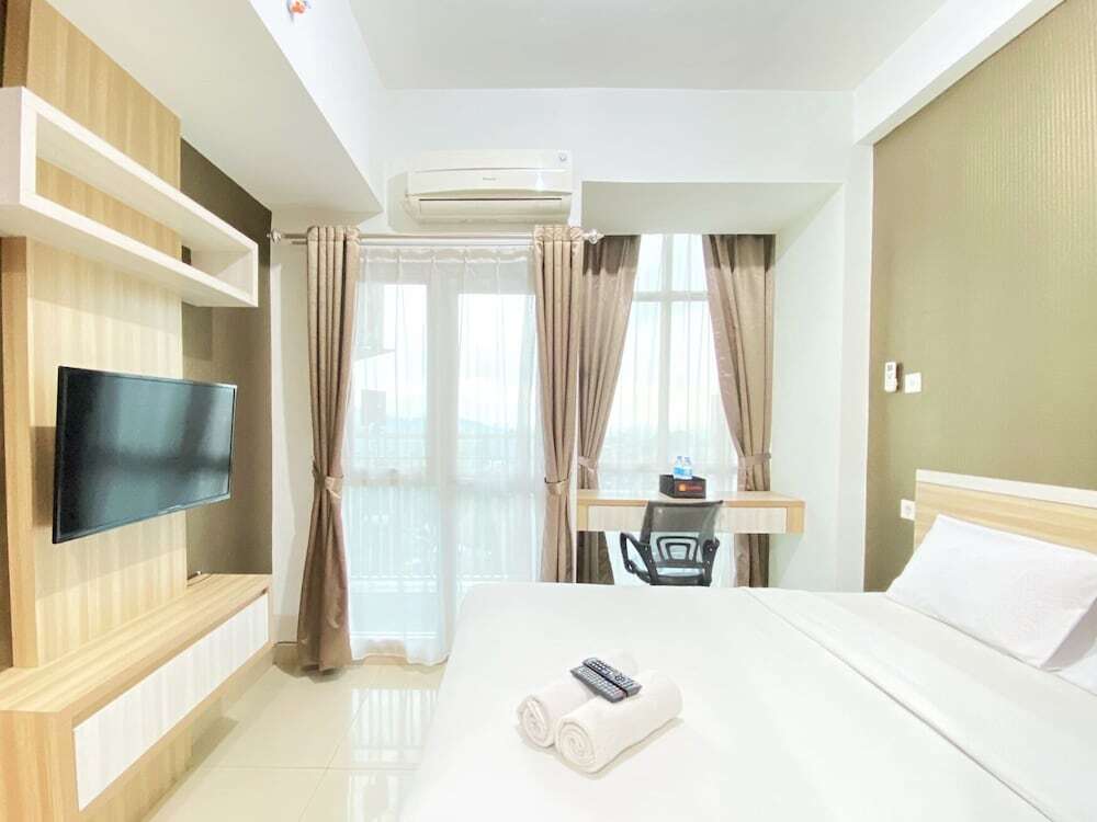Сумеданг: Simply And Homey Designed Studio Room At Taman Melati Jatinangor Apartment