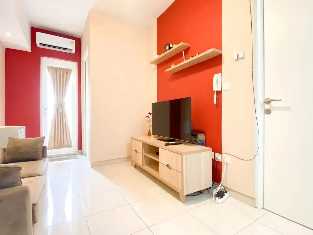 Бекаси: Good Deal And Well Furnished 2Br At Springlake Summarecon Bekasi Apartment