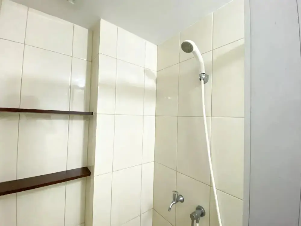 Бекаси: Good Deal And Well Furnished 2Br At Springlake Summarecon Bekasi Apartment