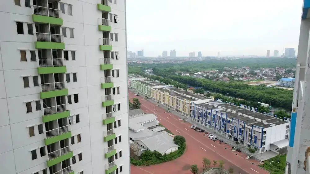 New Homey Studio At Puncak Cbd Apartment — фото 1