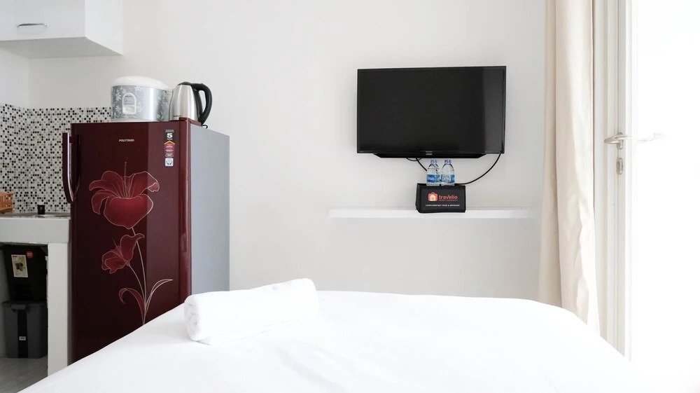 Сурабая: New And Modern Studio At Puncak Cbd Apartment