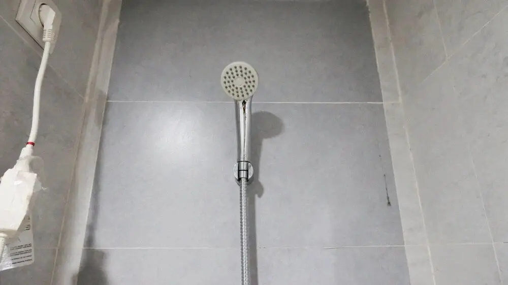 Сурабая: Homey And Compact Studio Apartment At Taman Melati Surabaya