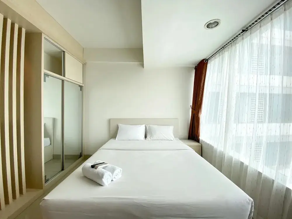 Бекаси: Minimalist And Strategic Studio Apartment At Grand Kamala Lagoon