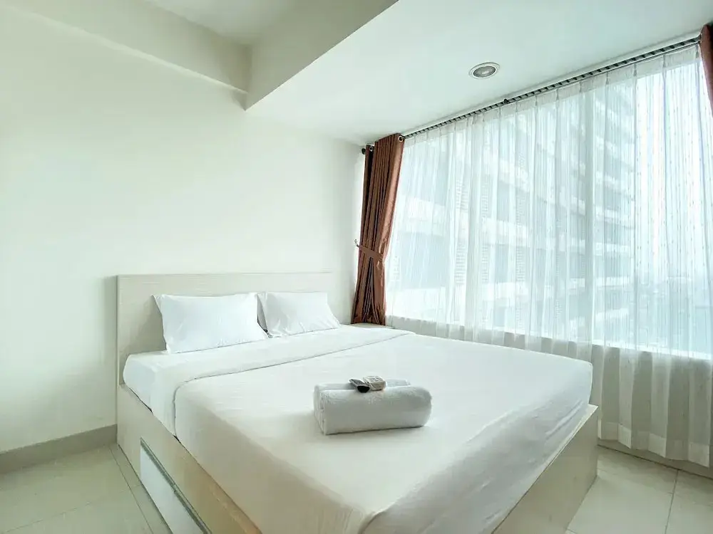 Бекаси: Minimalist And Strategic Studio Apartment At Grand Kamala Lagoon