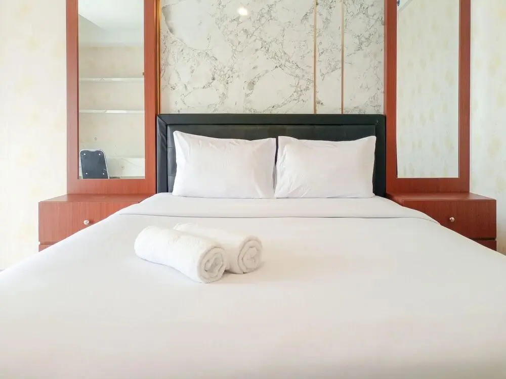 Ngaglik: Elegant And Minimalist Studio At Mataram City Apartment