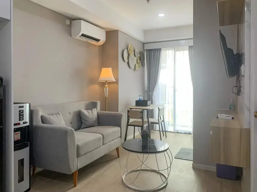 Nice And Strategic 2Br At 16Th Floor Daan Mogot City Apartment — фото 1