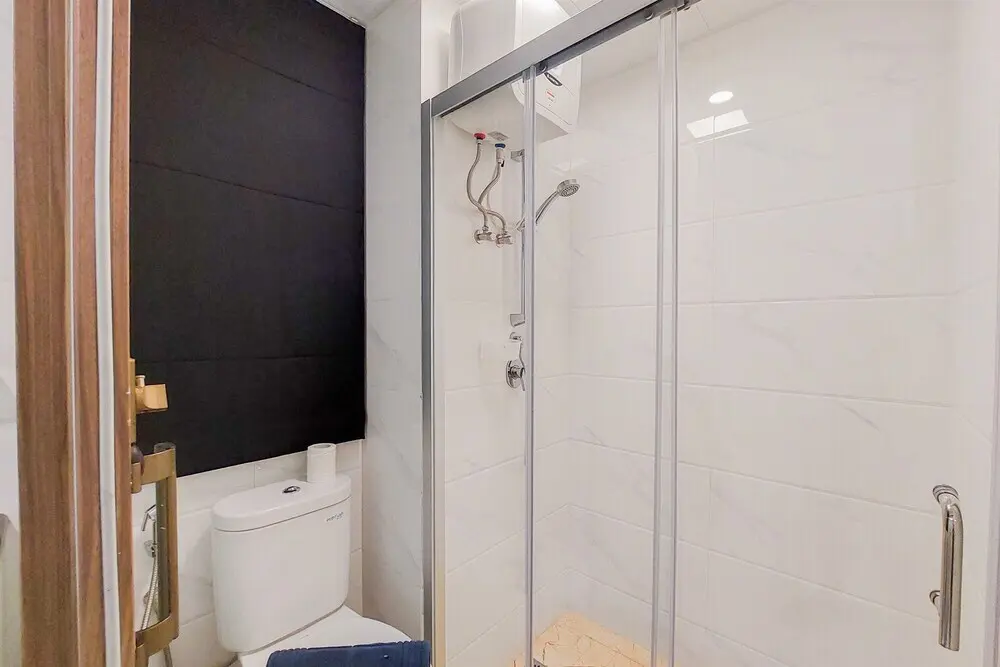 Legok: Fully Furnished And Modern 2Br Apartment At Sky House Bsd
