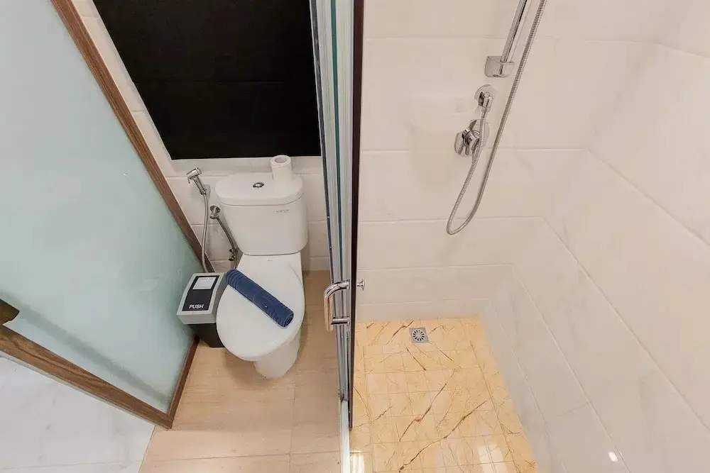 Legok: Fully Furnished And Modern 2Br Apartment At Sky House Bsd