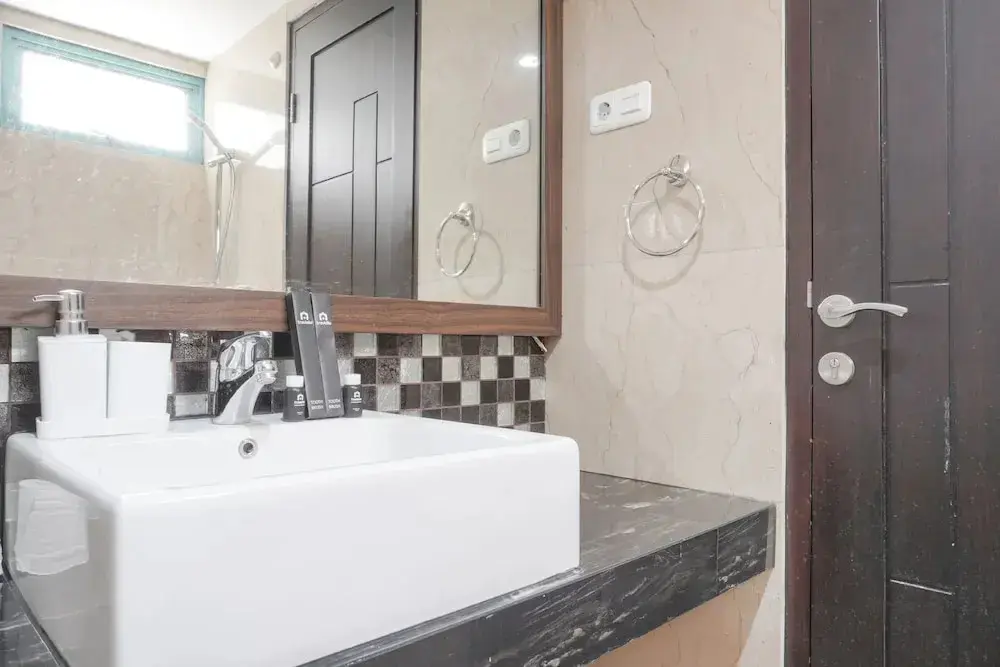 Джакарта: Comfort And Homey 3Br At Pesona Bahari Apartment