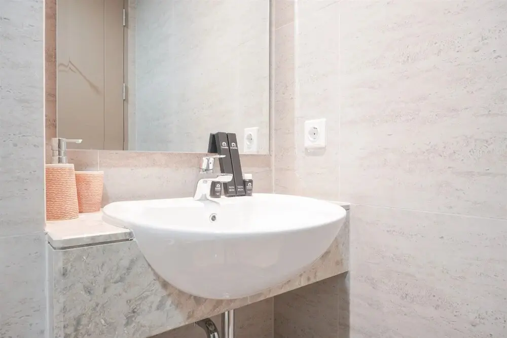 Джакарта: Comfort 2Br At Gold Coast Apartment