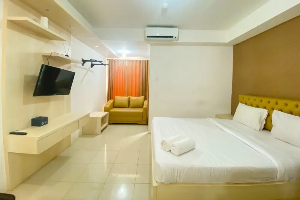 Джакарта: Best Location And Simply Studio Room At Bassura City Apartment