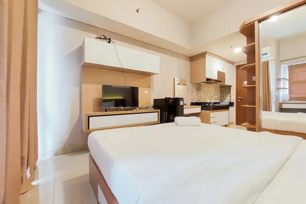 Южный Тангеранг: Cozy With Modern Design Studio Parkland Avenue Apartment