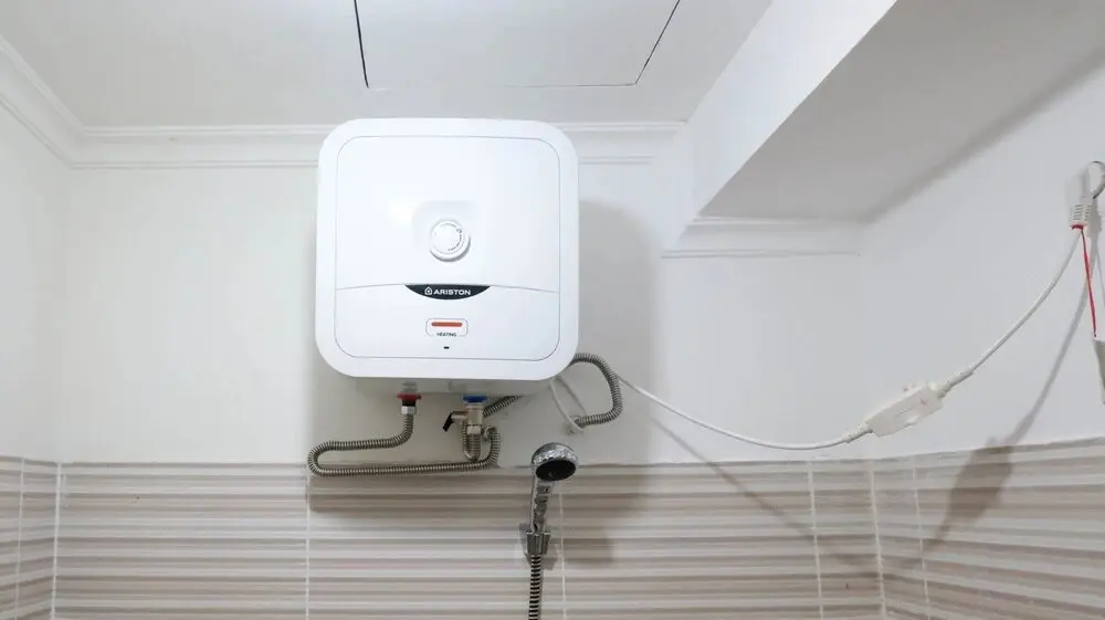 Сурабая: Homey And Comfy Studio At Puncak Bukit Golf Surabaya Apartment