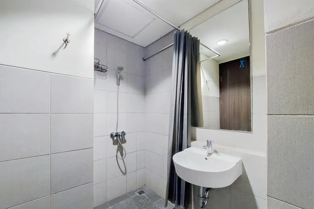Южный Тангеранг: Well Furnished And Comfy Studio Bintaro Icon Apartment