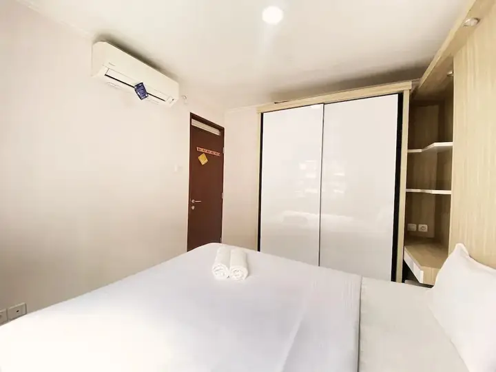 Бандунг: Homey And Cozy 2Br At Gateway Pasteur Apartment