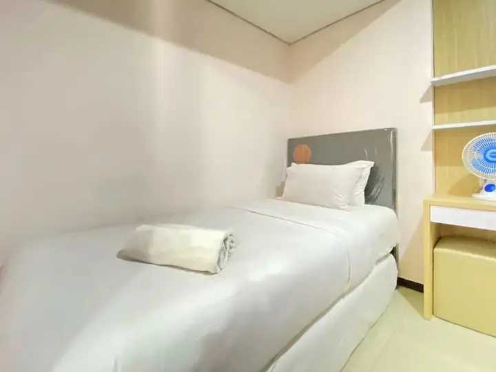 Бандунг: Homey And Cozy 2Br At Gateway Pasteur Apartment
