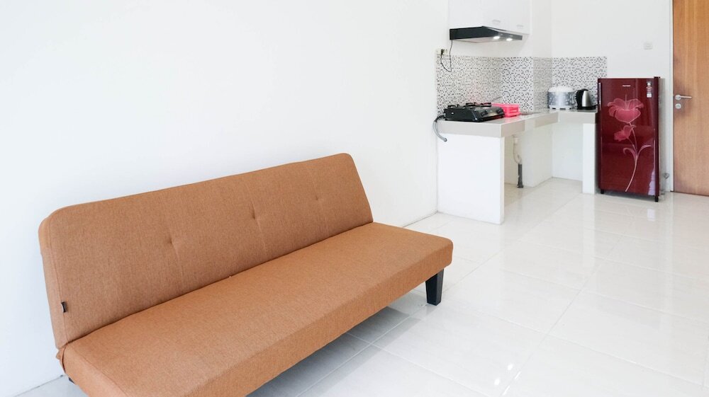 Сурабая: Best Choice And Spacey 2Br Apartment At Puncak Bukit Golf Surabaya