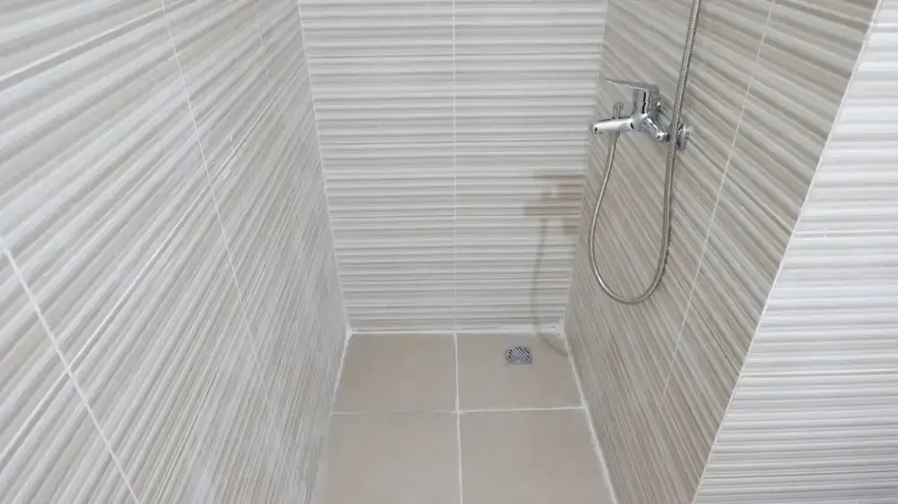 Сурабая: Spacious And Best Deal 2Br Apartment At Puncak Bukit Golf Surabaya