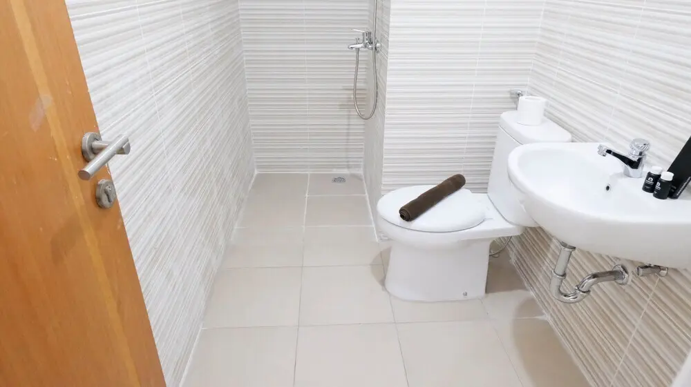Сурабая: Spacious And Best Deal 2Br Apartment At Puncak Bukit Golf Surabaya