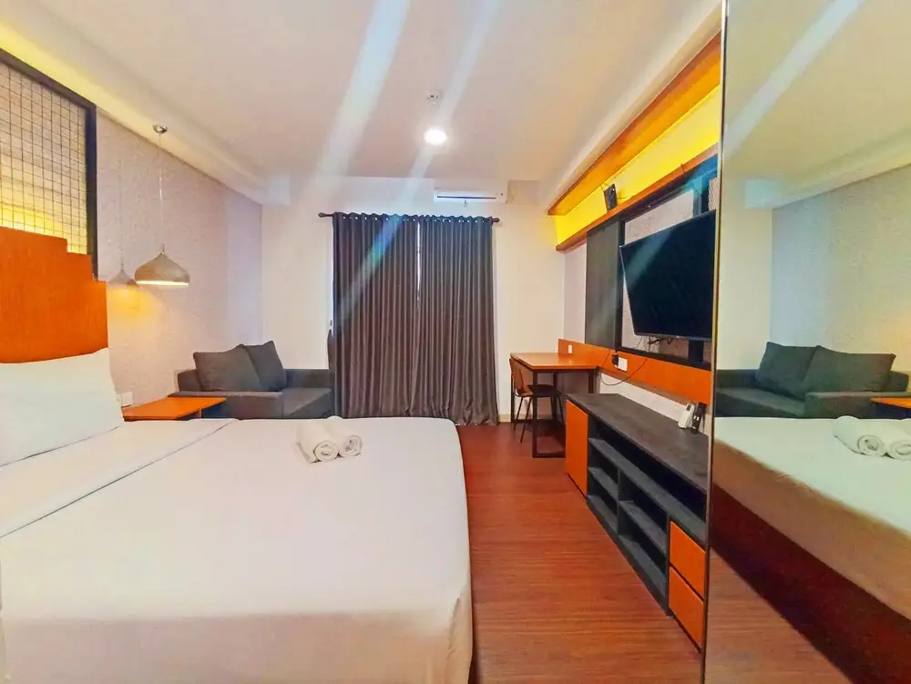 Ngaglik: Fancy And Comfortable Studio At Mataram City Apartment