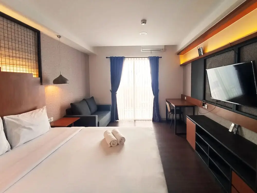 Ngaglik: Fancy And Comfortable Studio At Mataram City Apartment