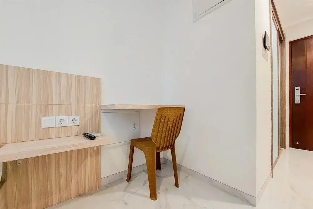 Legok: Functional Studio At Sky House Bsd Apartment Near Aeon Mall