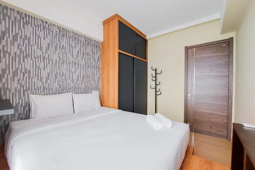 Legok: Well Appointed And Fancy 2Br At Sky House Bsd Apartment