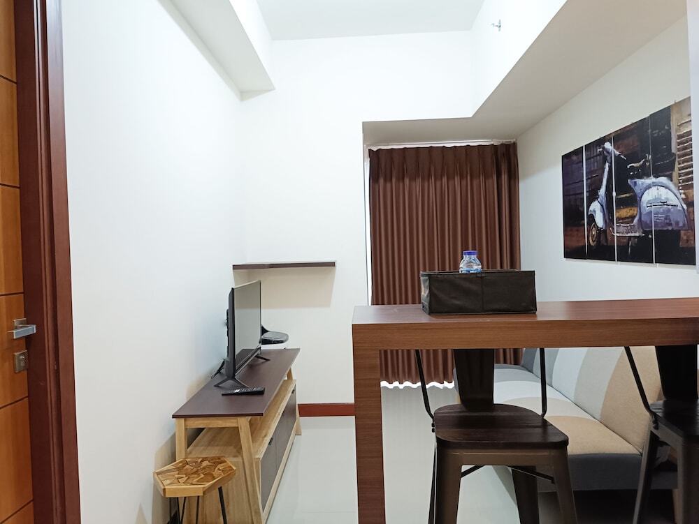Макассар: Luxury 2Br At Vida View Makassar Apartment