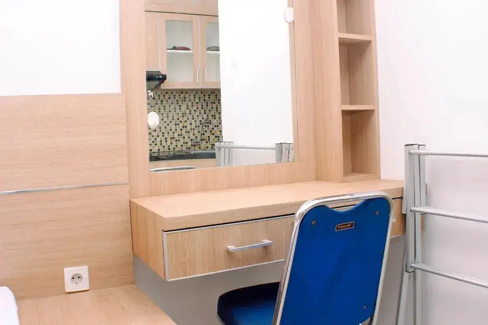 Джакарта: Comfort Studio At 33Th Floor Bassura City Apartment