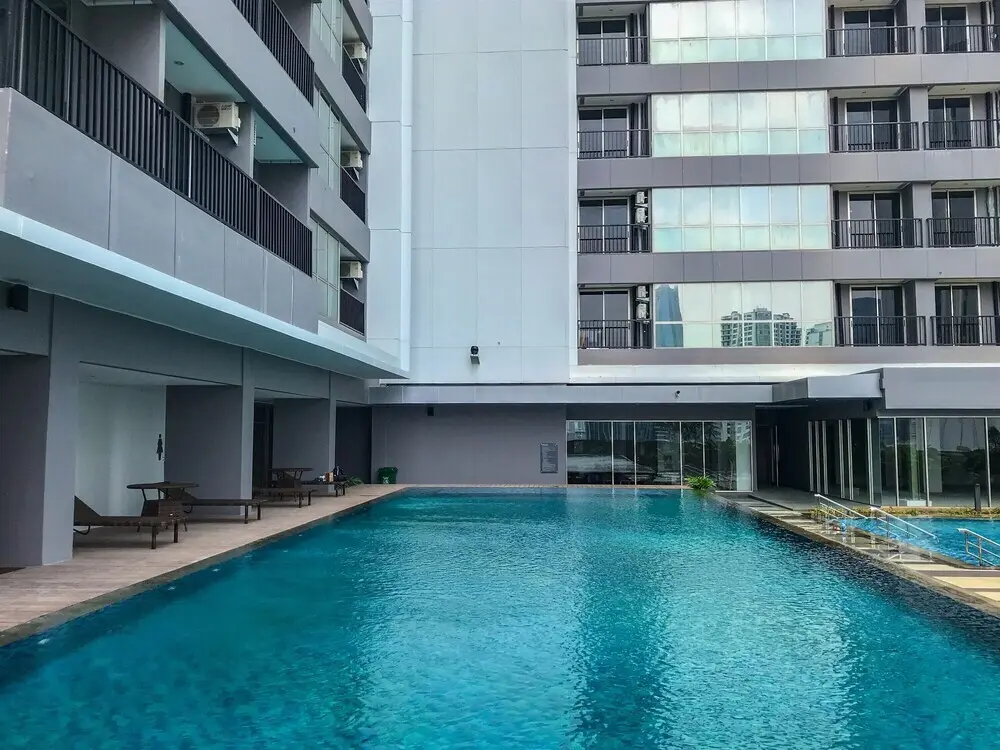 Джакарта: Simply Look Studio Room At The Newton 1 Ciputra World 2 Apartment
