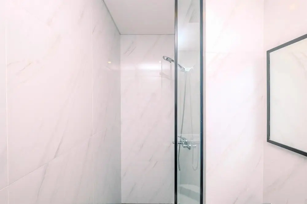 Джакарта: Simply Look Studio Room At The Newton 1 Ciputra World 2 Apartment