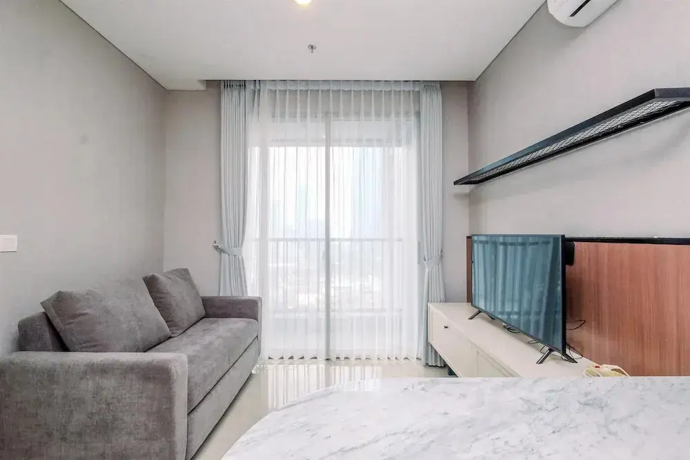 Джакарта: Nice And Strategic 1Br At Ciputra World 2 Apartment