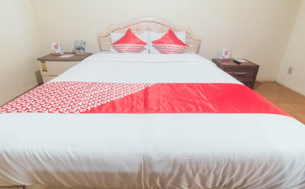 Амбон: Collin Beach Hotel