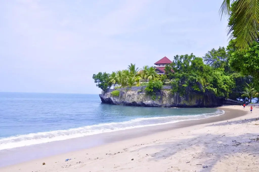 Аньер: Patra Anyer