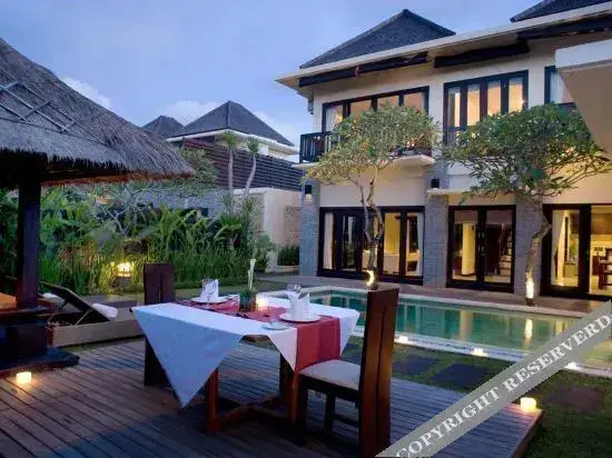 Керобокан: Uma Villas
