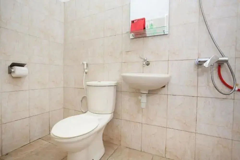 Сурабая: Reddoorz Near Ciputra World 2