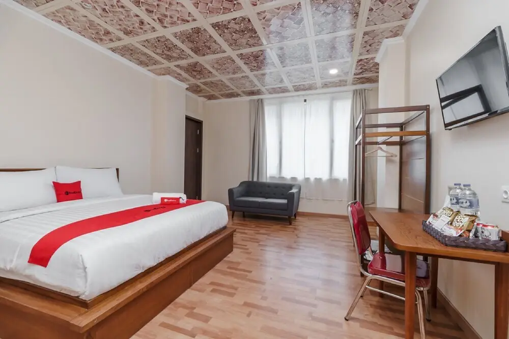 Тангеранг: Joe Hotel by RedDoorz